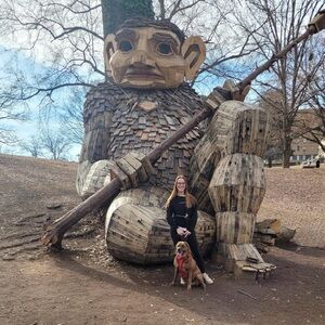 Meet your Posher, Hannah